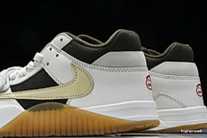 Hyperoad Check Cut Scott The Travis x Jordan 0923